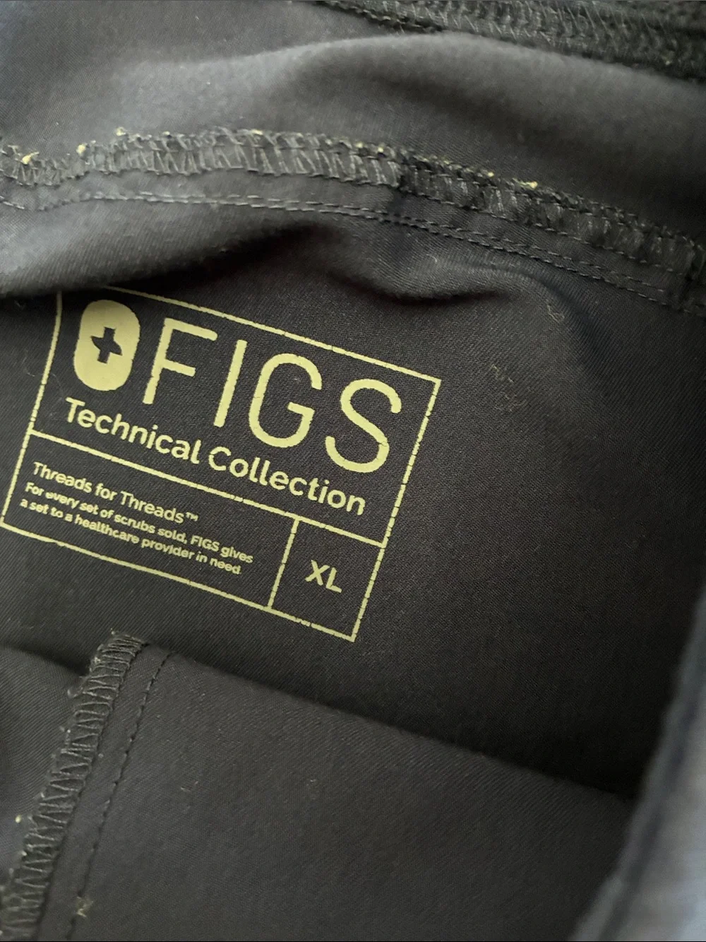 Figs sleek black